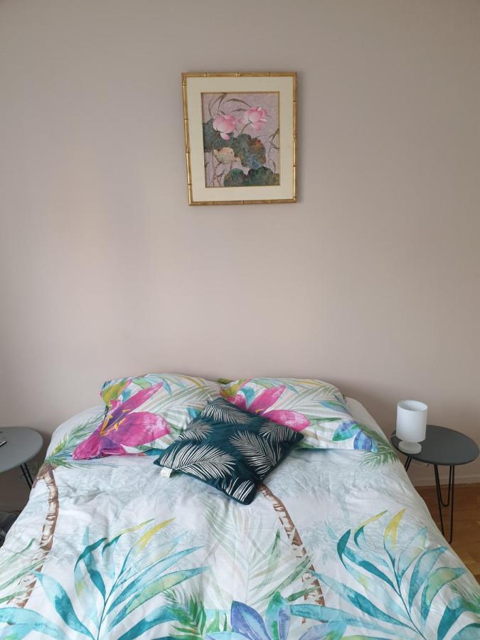 Spacieux Et Calme, Style Parisien, Toutes Commodites, Ideal Pour Un Sejour Authentique Saint-Denis  Exteriör bild
