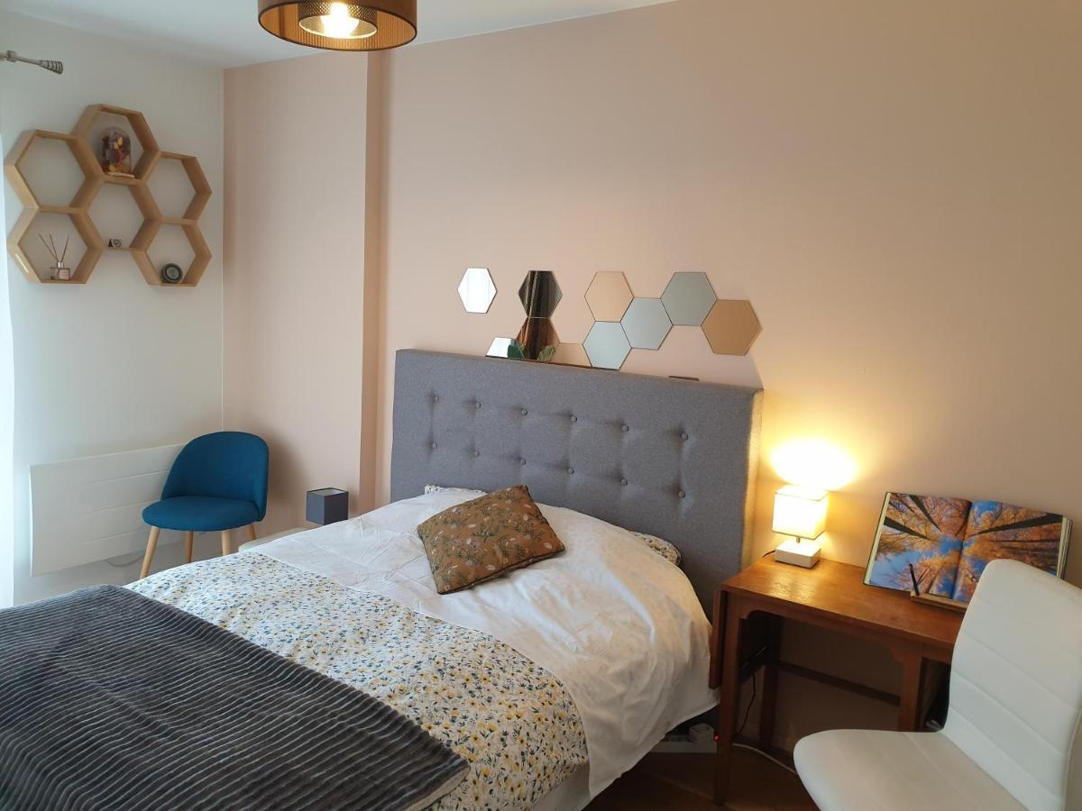 Spacieux Et Calme, Style Parisien, Toutes Commodites, Ideal Pour Un Sejour Authentique Saint-Denis  Exteriör bild